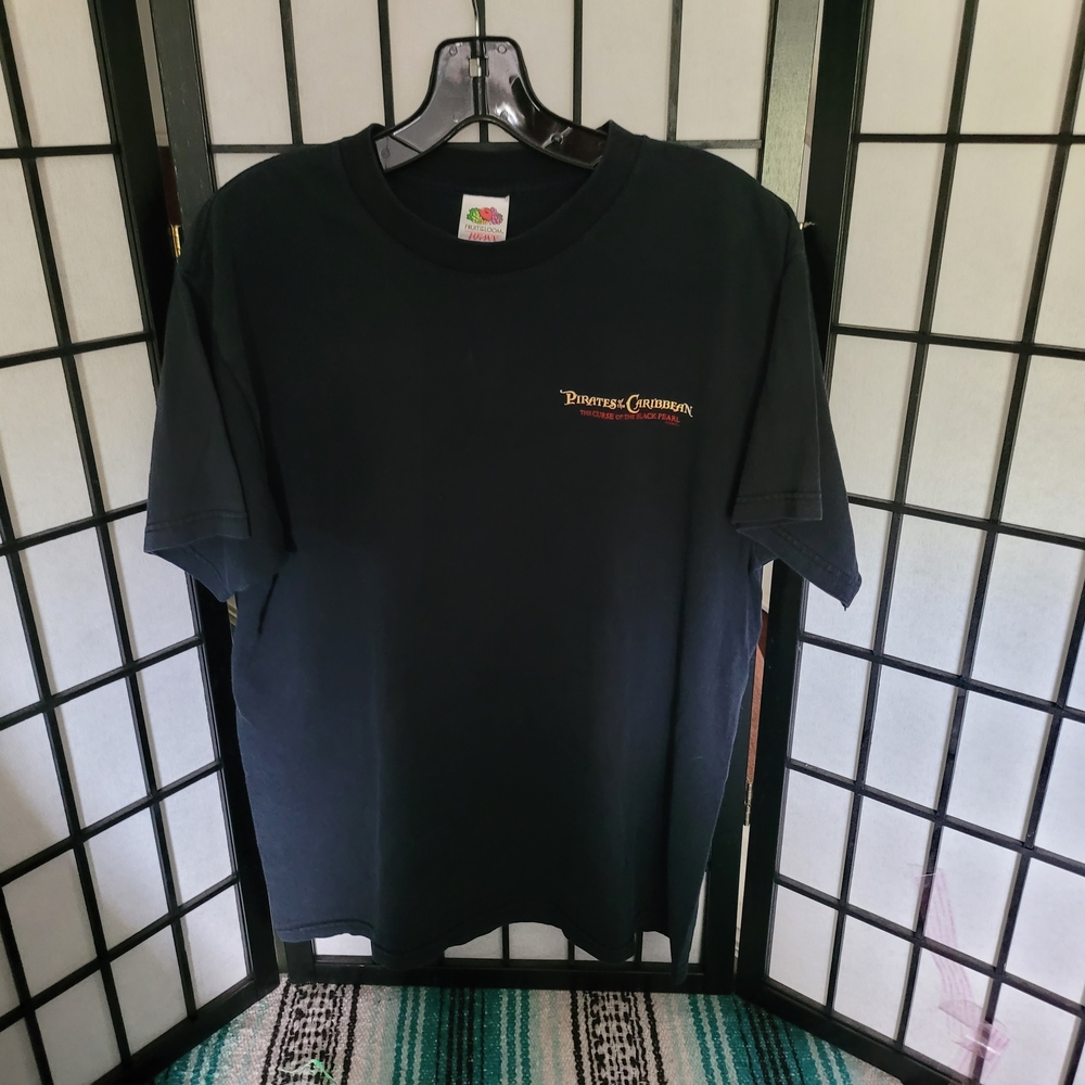2003 Disney Pirates Of The Carribean "Curse Of The Black Pearl" Tee